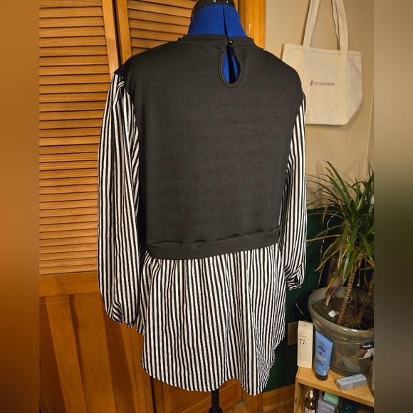 SHEIN Black and White Striped Blouse - Picture 3 of 3